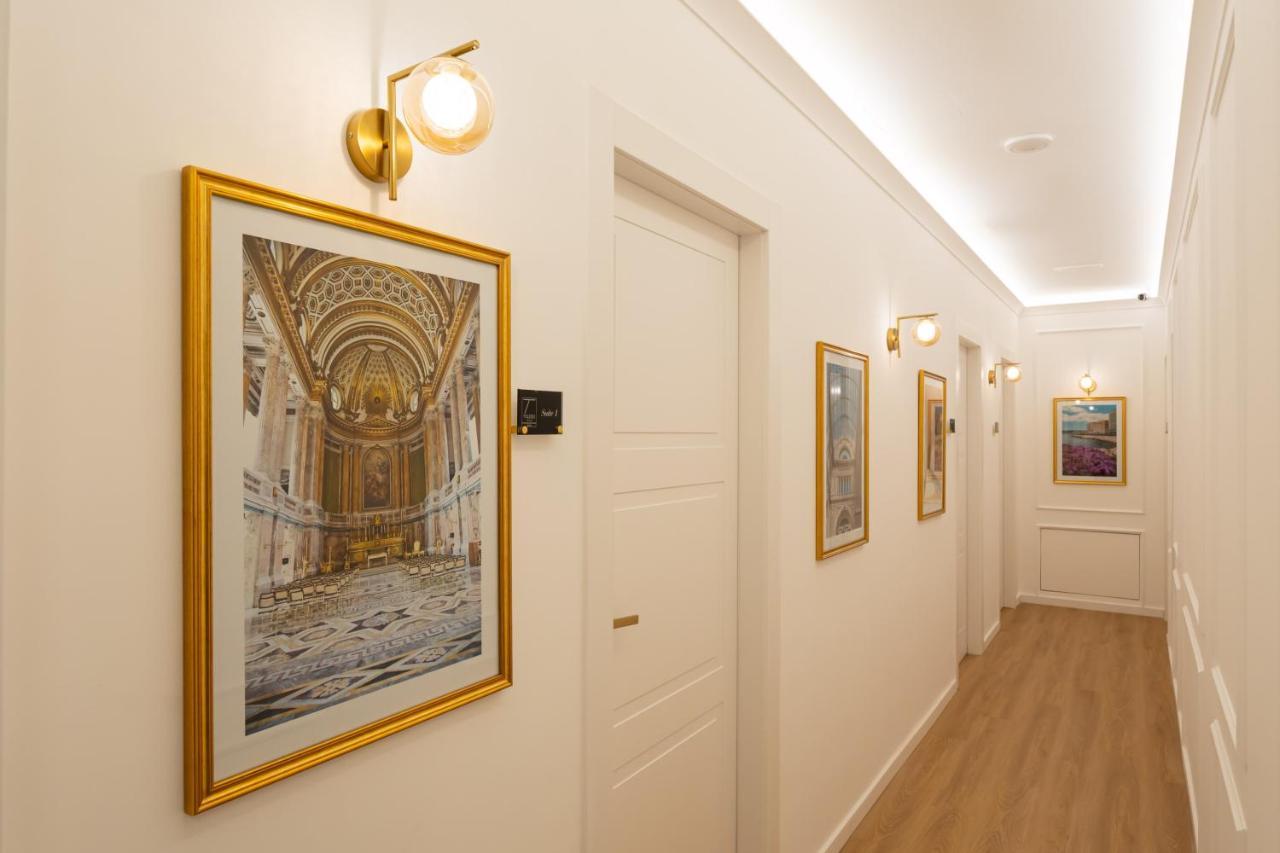 Toledo Relais Suites - By Pera Rooms Collection Napels Buitenkant foto